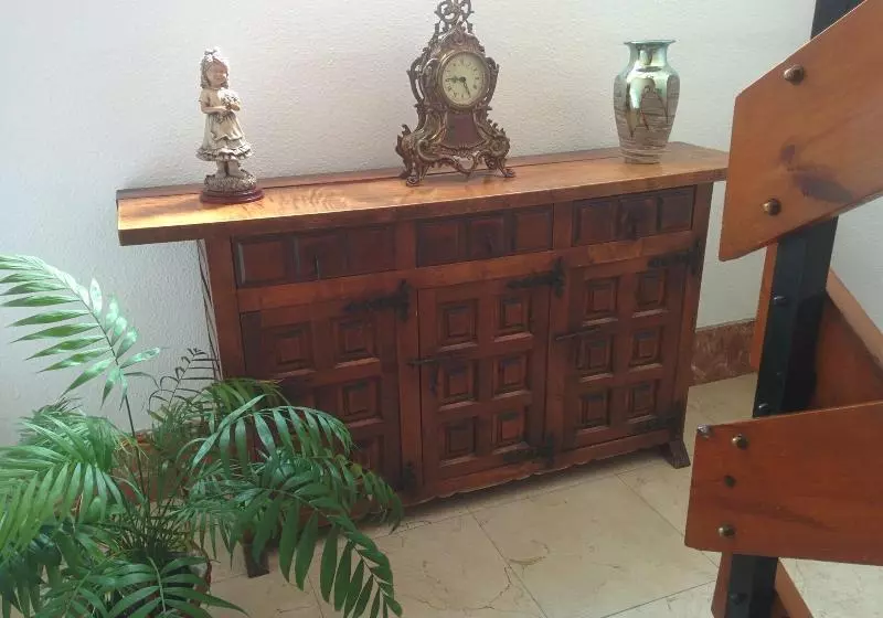 پانسیون Hostal Santa Barbara