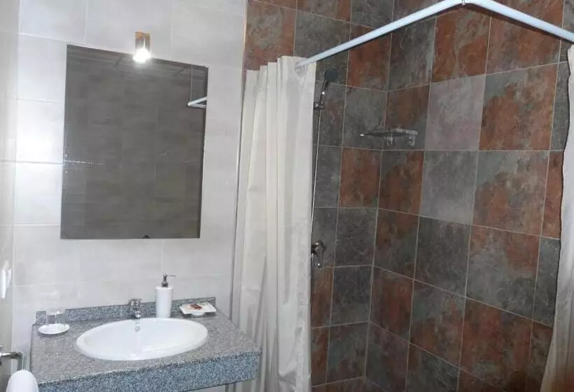 Majatalo Hostal Via Del Caminante