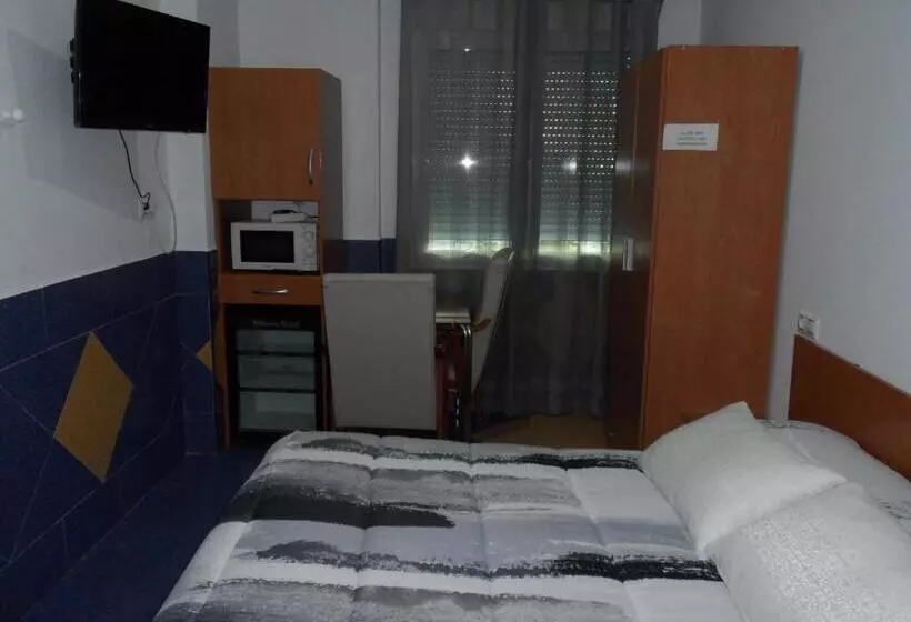 Majatalo Hostal Via Del Caminante