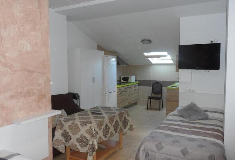 Пансион Hostal Via Del Caminante