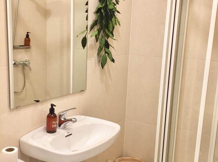 膳宿费 Lar Atlantica