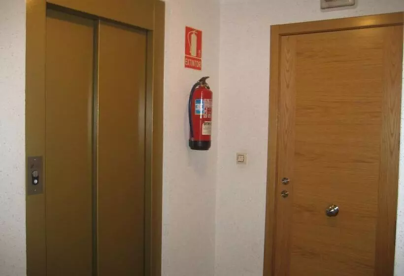 Pensión Residencia Caola