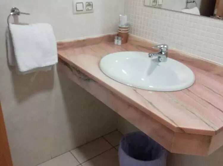 Pensión Residencia Caola