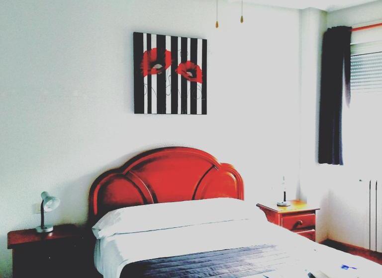 بنسيون Txoko Maitea Pentsioa