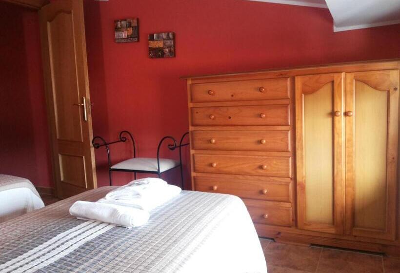 بنسيون Casa Mariví