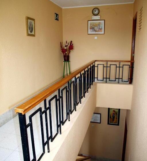 بنسيون Hostal Asturias