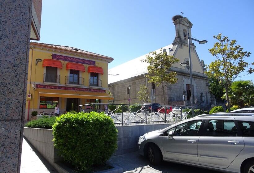 ペンション Hostal González