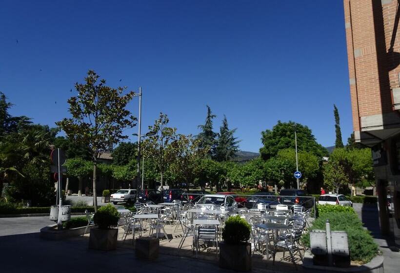 ペンション Hostal González