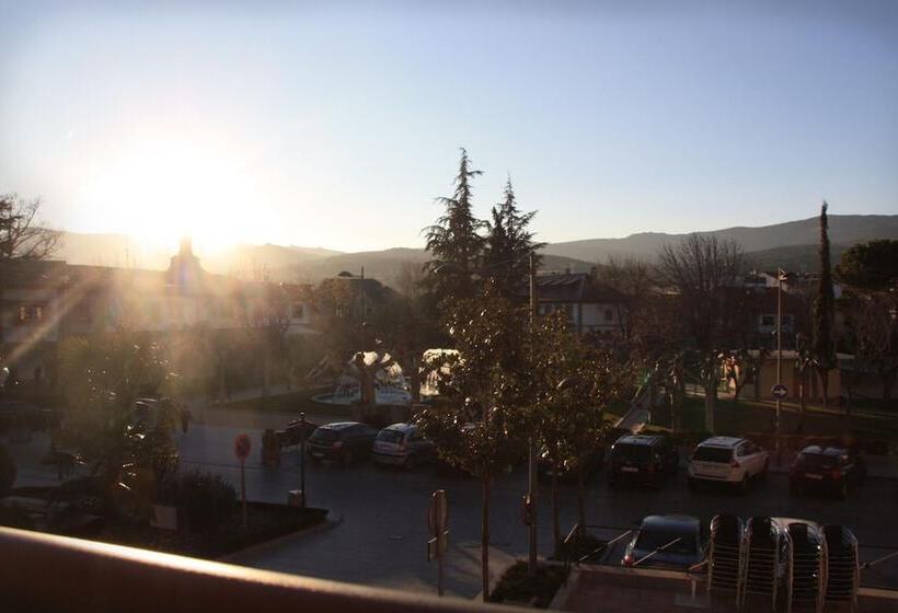 ペンション Hostal González