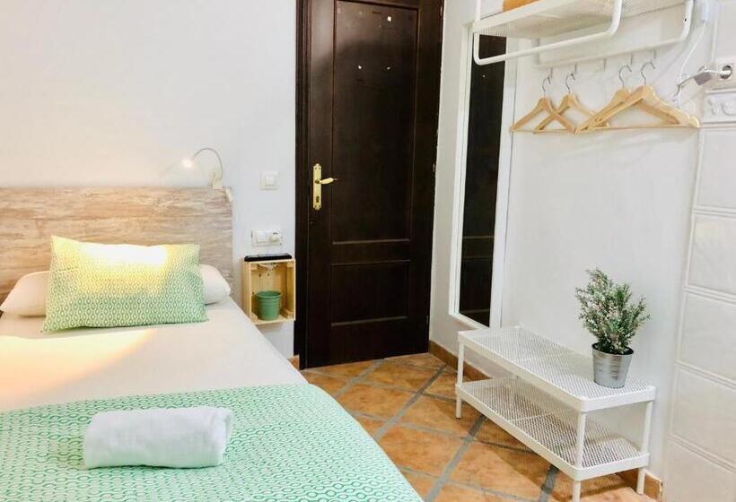 Pensión La Cantarera