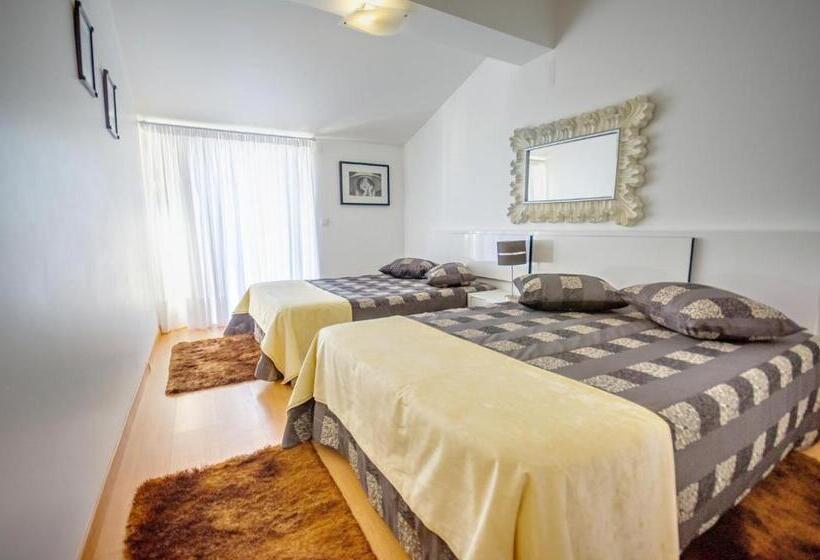 Apartamentos 7 Saias Marginal