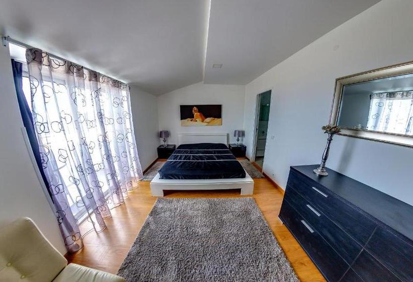 Apartamentos 7 Saias Marginal