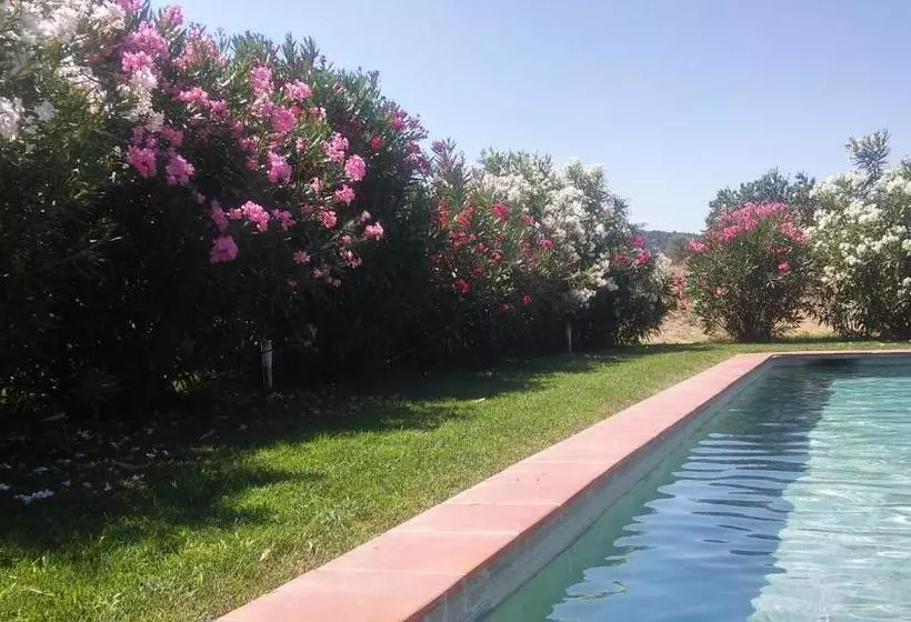 Hotel Mas Figueres