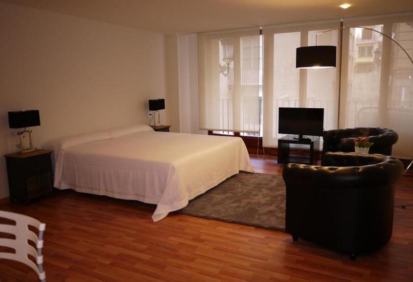 La Portuguesa Apartments