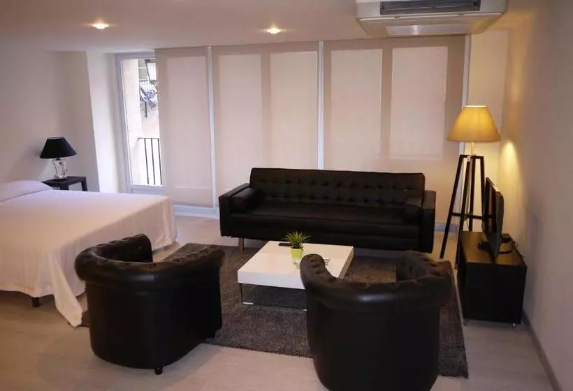 La Portuguesa Apartments