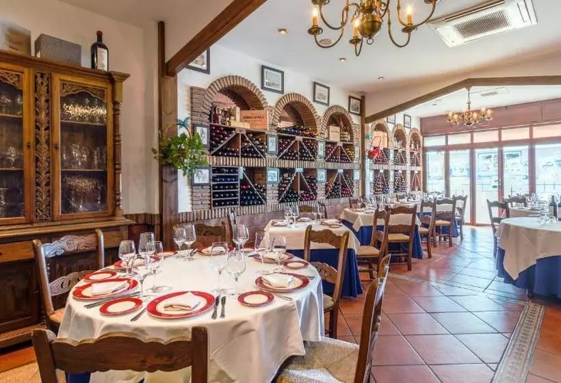پانسیون Hostal El Puerto