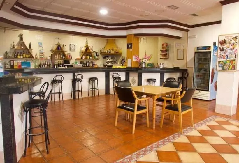 Majatalo Hostal Jaufil