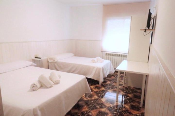 ペンション Hostal Jaufil