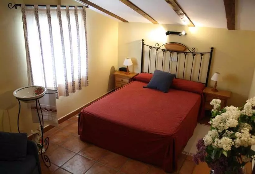 ペンション Hostal La Balquina