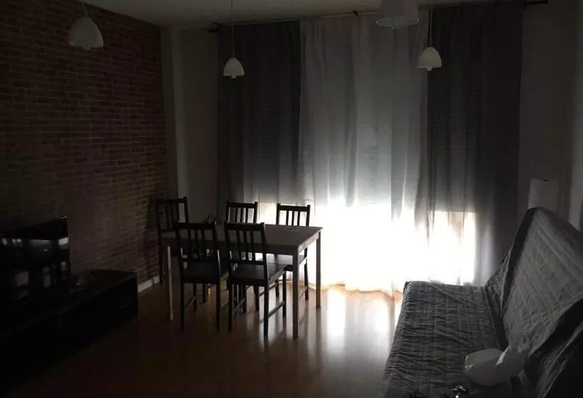 Majatalo Hostal Restaurante Avenida De Madrid