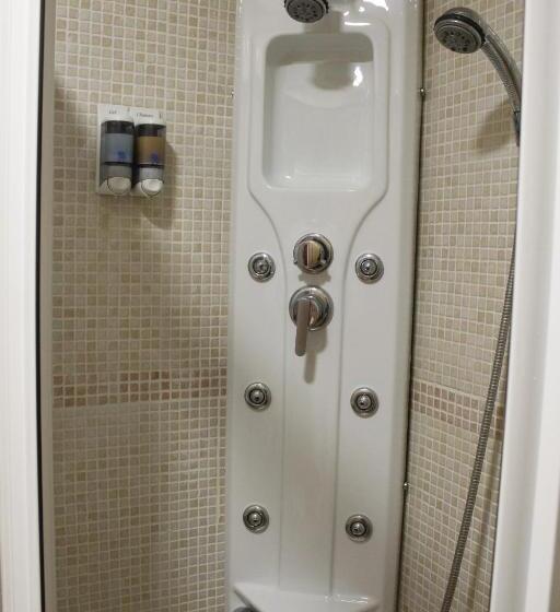 膳宿费 Hostal Restaurante Bustos