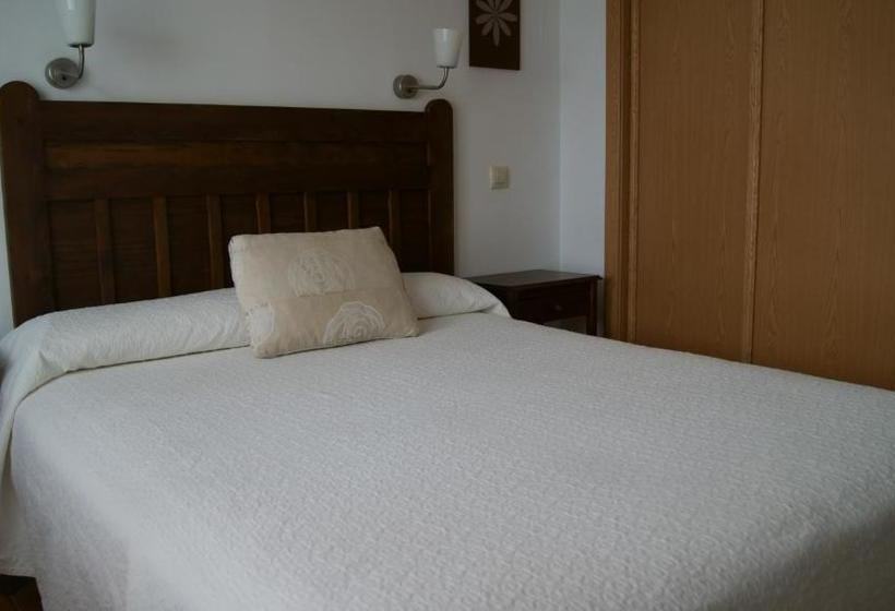 膳宿费 Hostal Restaurante Bustos