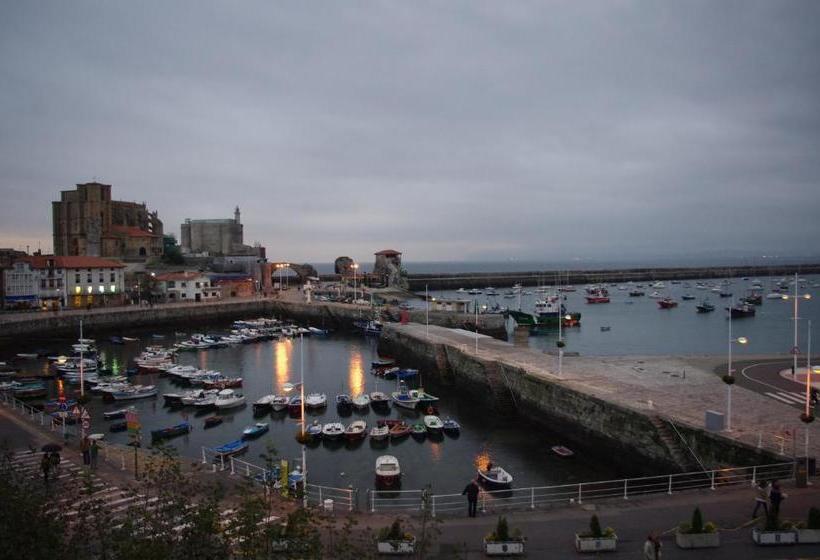 Pensión "la Marina"