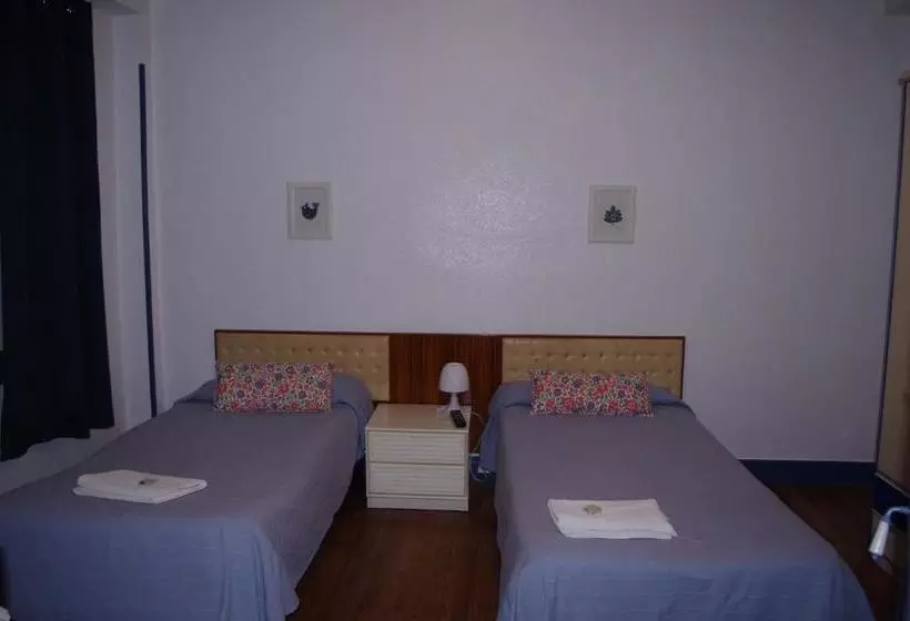 Pensión "la Marina"