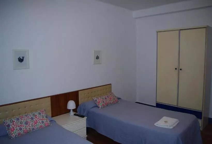 Pensión "la Marina"