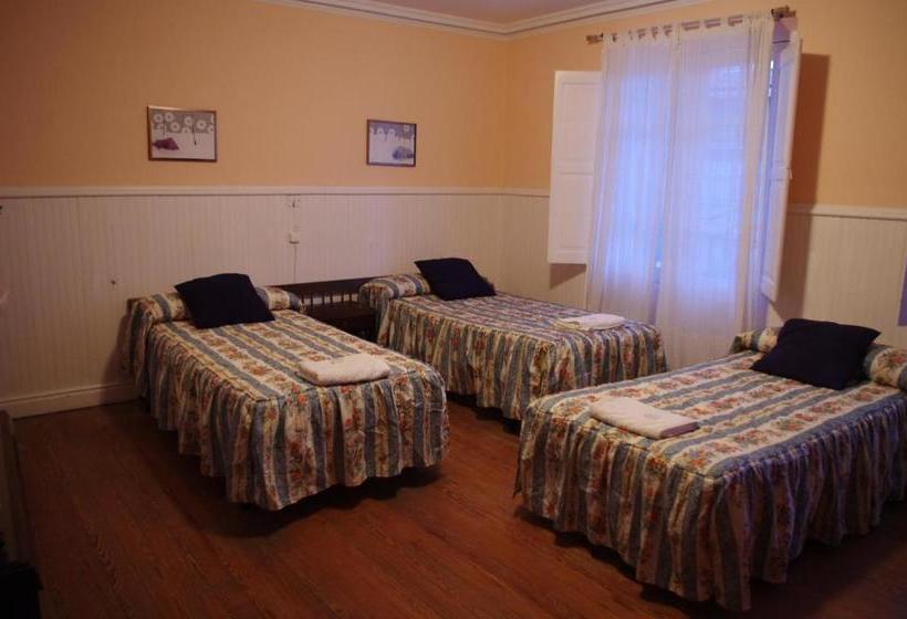 Pensión "la Marina"