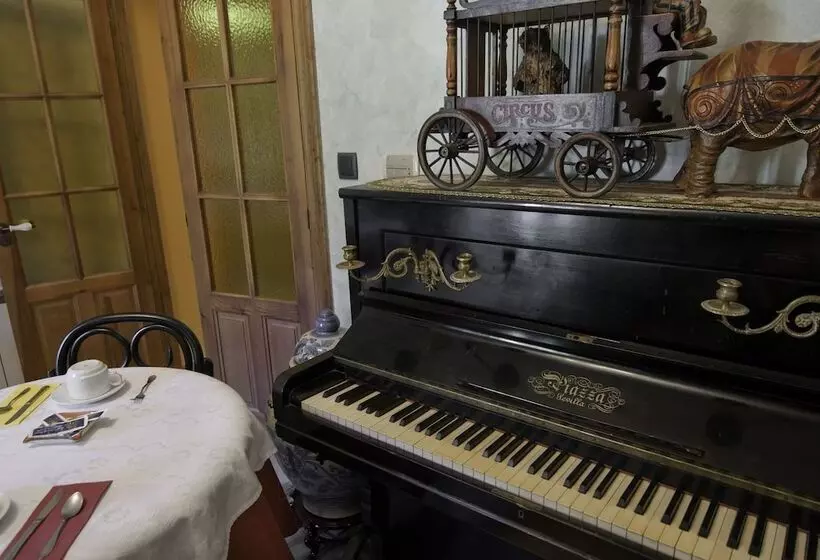 Majatalo Posada Casa De Don Guzman