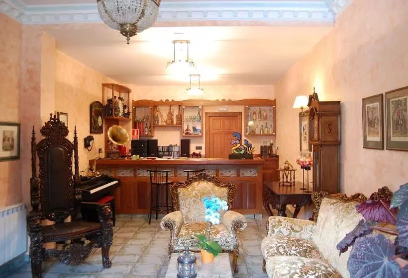 Majatalo Posada Casa De Don Guzman