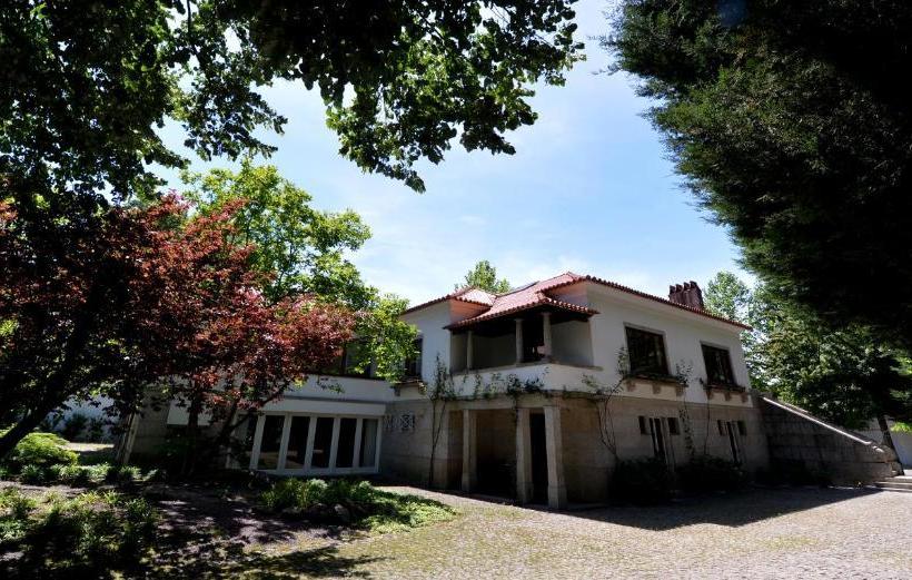 פנסיון Baiona Guesthouse