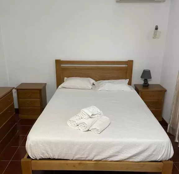 Majatalo Kualquer Koisa