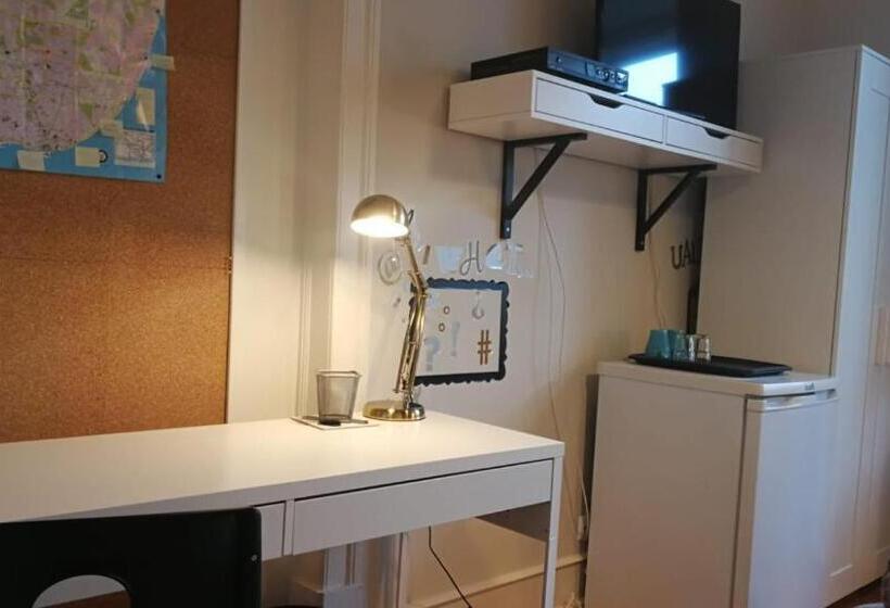 Pensiune Lxroller Premium Guesthouse