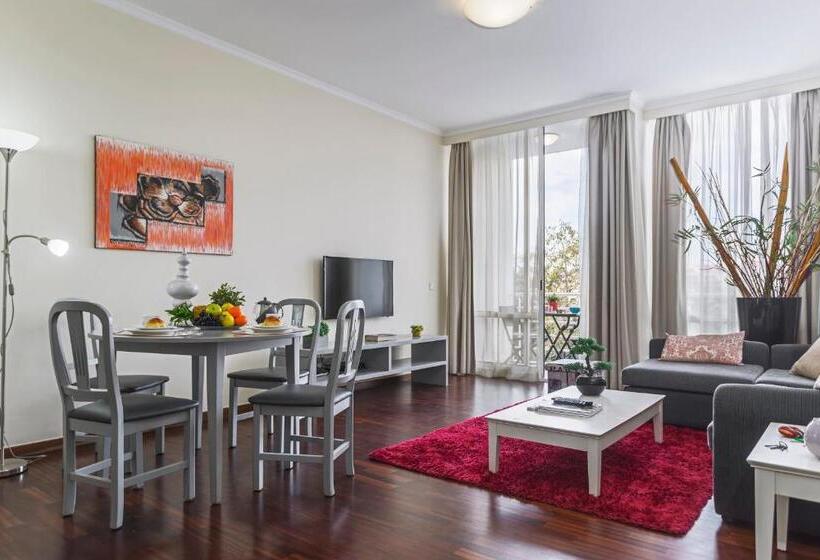 Achada I By An Island Apart