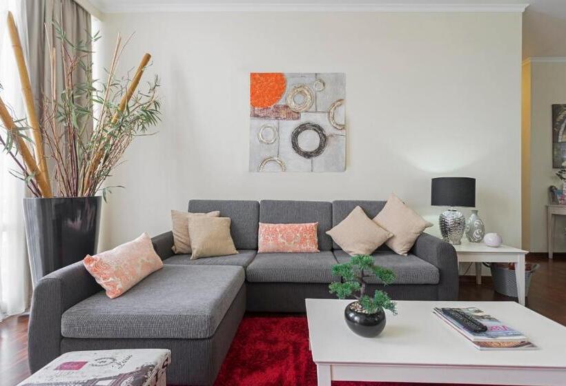 Achada I By An Island Apart