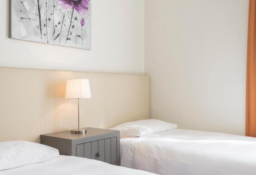 Achada I By An Island Apart