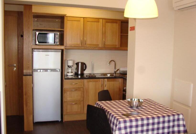 Apartamentos Kósmos