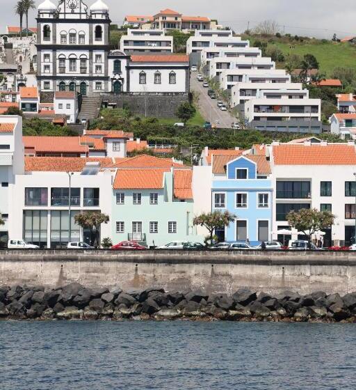 Apartamentos Kósmos