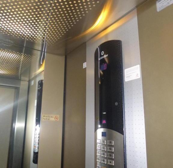 بنسيون Residencial Clássico