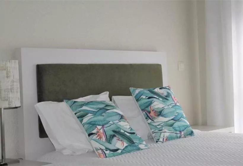 ペンション Residencial Clássico