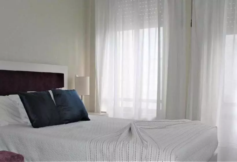 ペンション Residencial Clássico