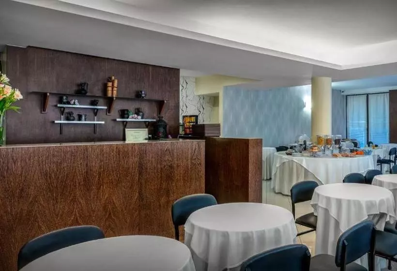 ペンション Residencial Clássico