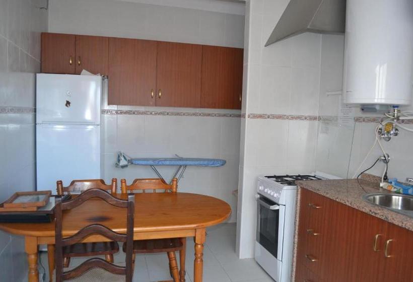 پانسیون Low Cost