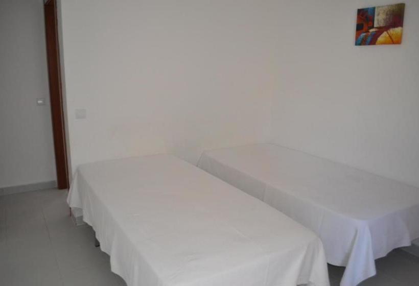 پانسیون Low Cost