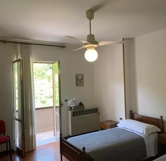 Retkeilymaja Locanda El Piron