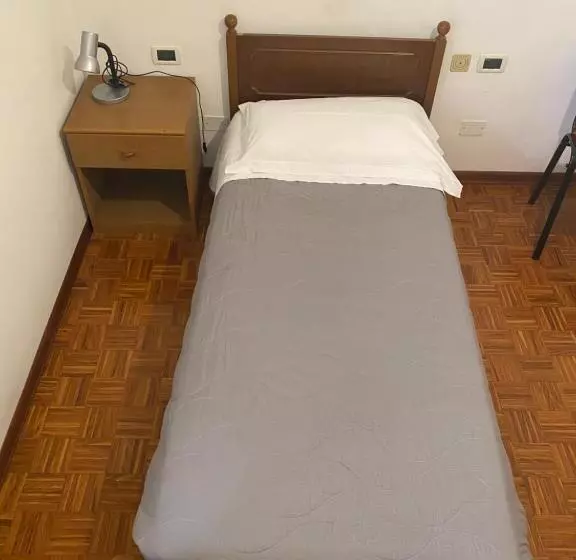 Retkeilymaja Locanda El Piron