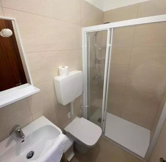 Retkeilymaja Locanda El Piron