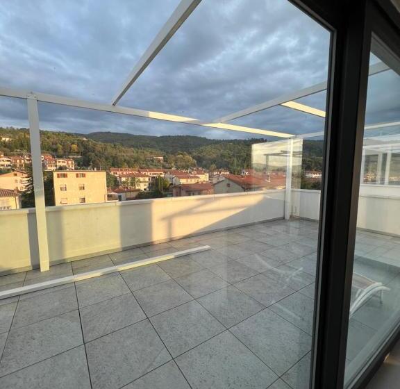 Пансион Donati Business Rooms